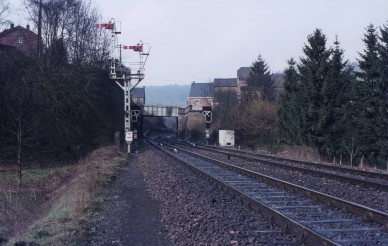 Houyet-Ardenne - TH 81-1724.jpg